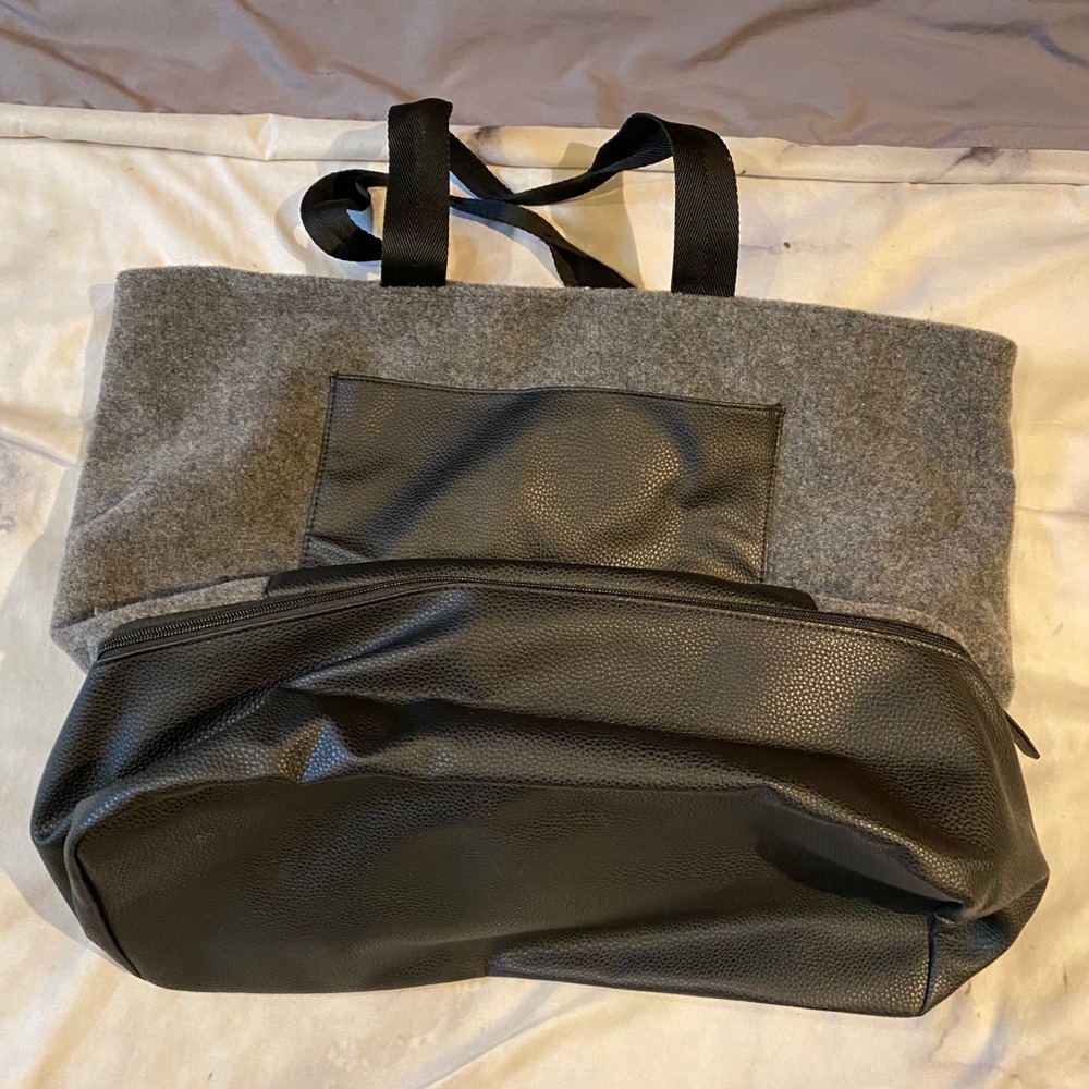 Duffle with Shoe Compartment